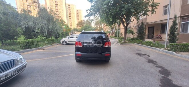 Kia Sorento-2