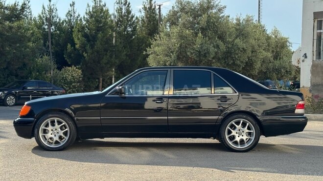 Mercedes S 320-4