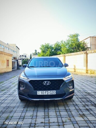 Hyundai Santa Fe-1