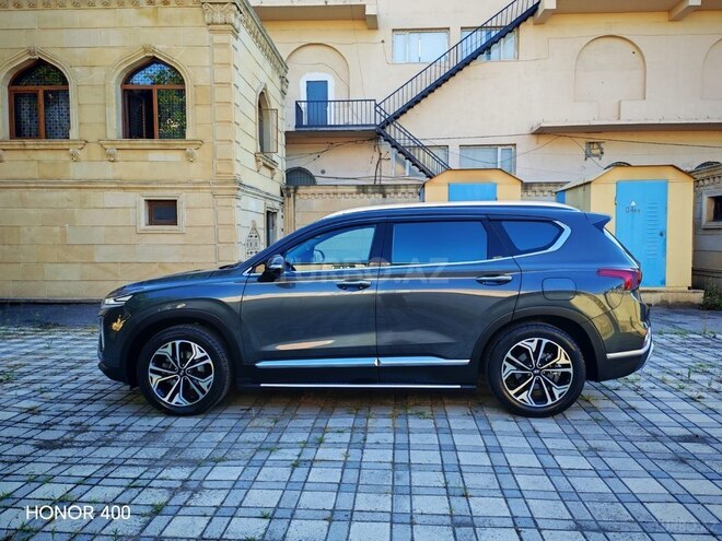 Hyundai Santa Fe-4