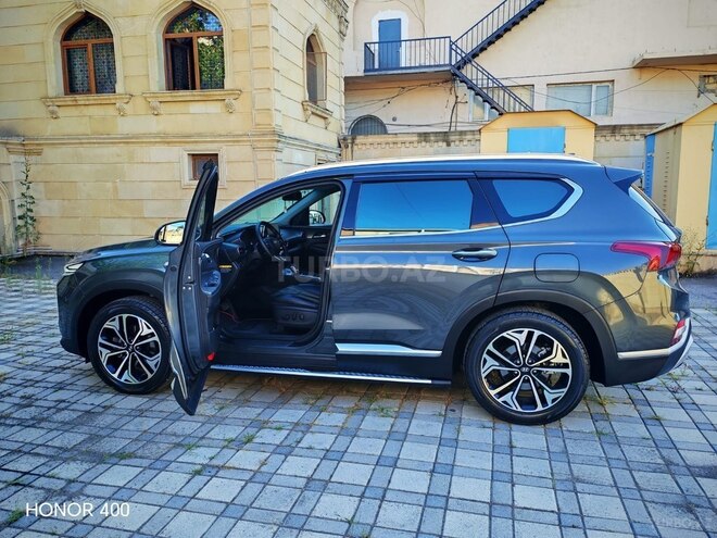 Hyundai Santa Fe-5