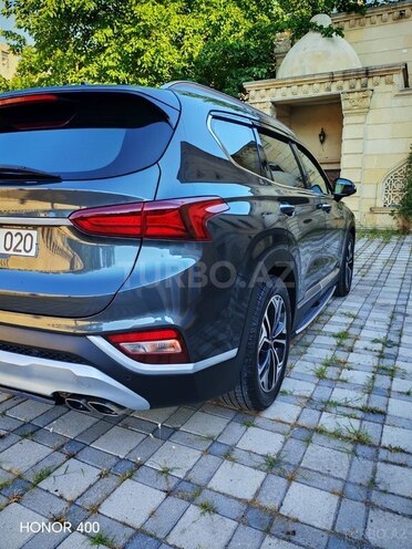 Hyundai Santa Fe-12