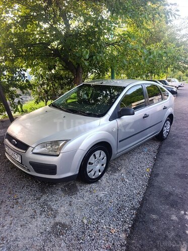Ford Focus-3