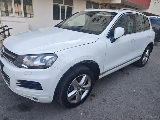 Volkswagen Touareg-2
