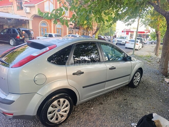 Ford Focus-5