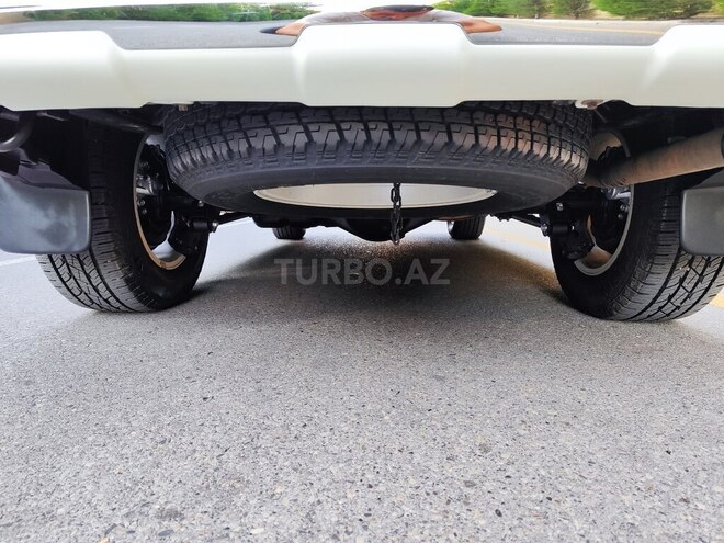 Toyota Land Cruiser Prado-20