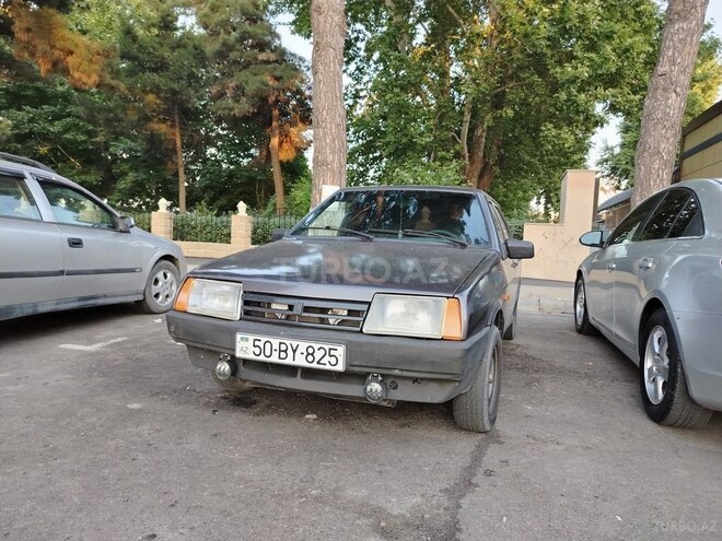 LADA (VAZ) 21099-1