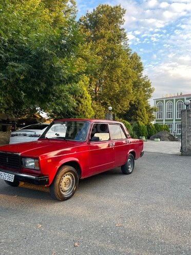 LADA (VAZ) 2107-5