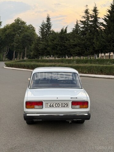 LADA (VAZ) 2107-3