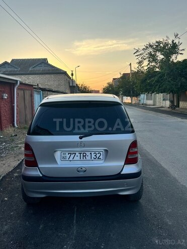 Mercedes A 140-2