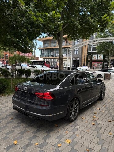 Volkswagen Passat (North America)-13