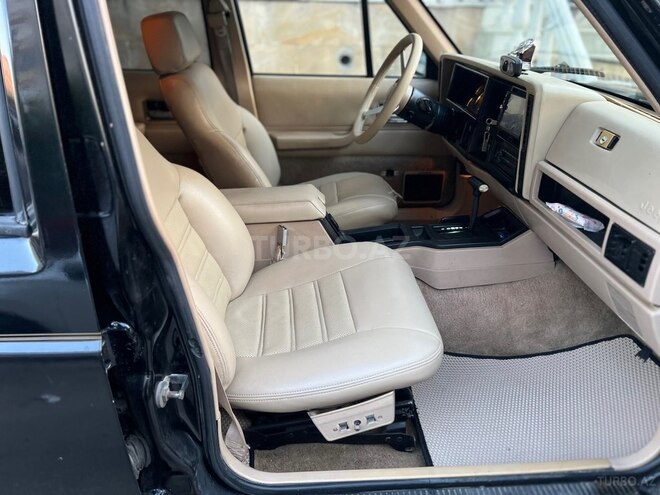 Jeep Cherokee-4