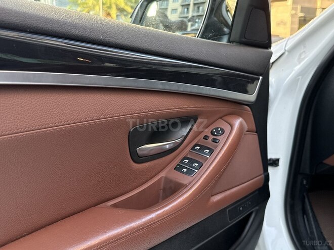 BMW 520d-14