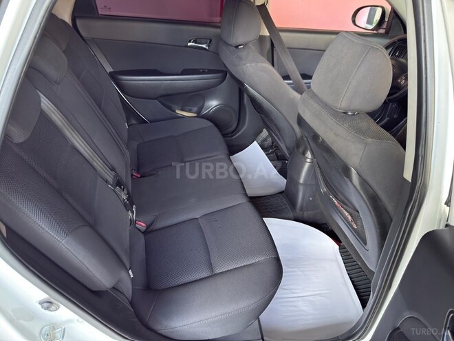 Hyundai i30-5
