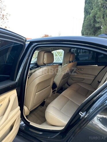 BMW 528-8