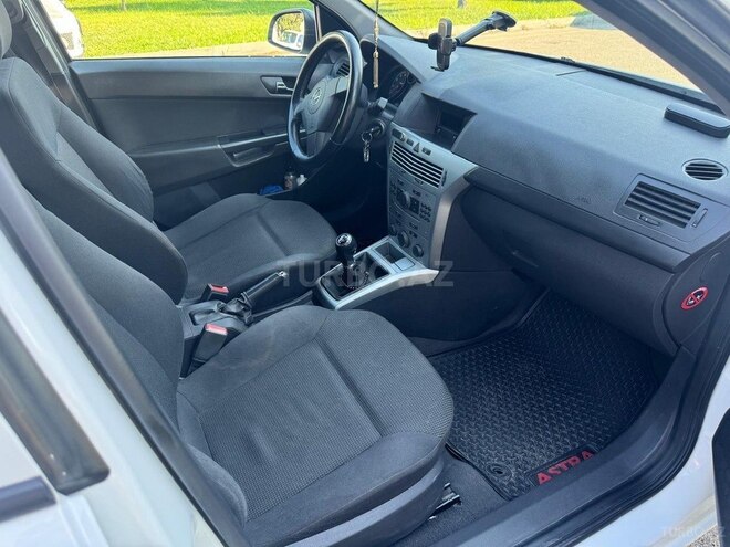 Opel Astra-9
