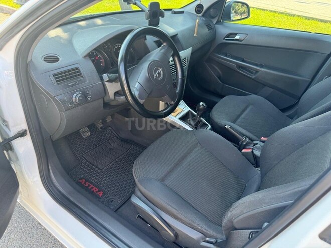 Opel Astra-8