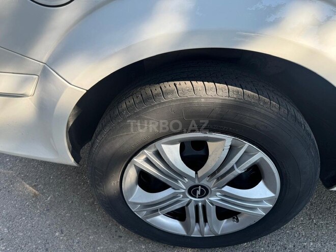 Opel Astra-7