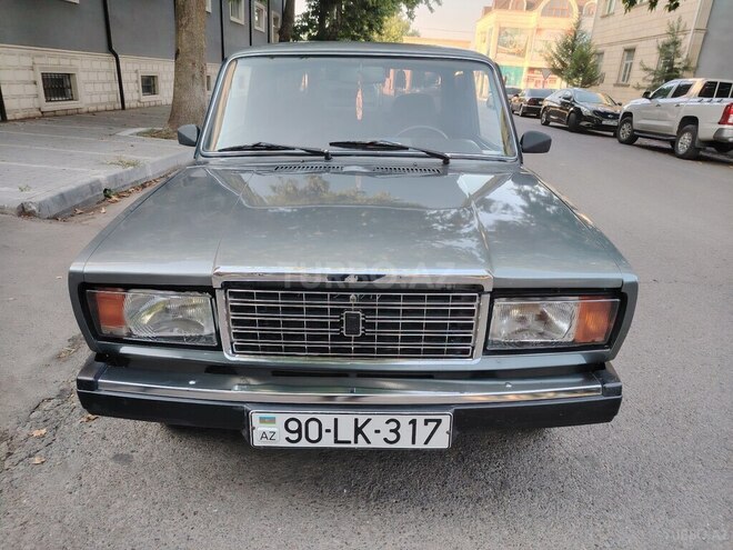 LADA (VAZ) 2107-1