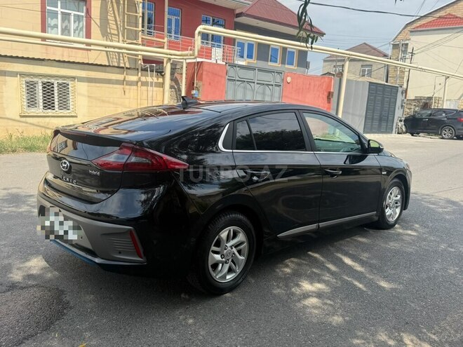 Hyundai IONIQ-5
