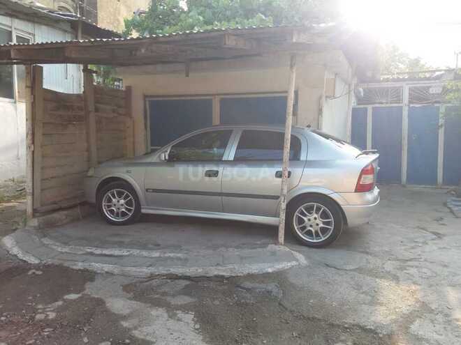 Opel Astra-9