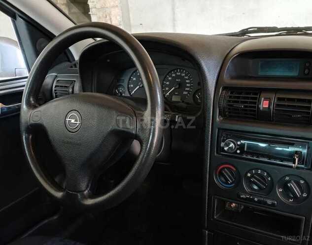 Opel Astra-4