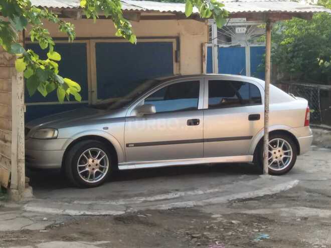 Opel Astra-7