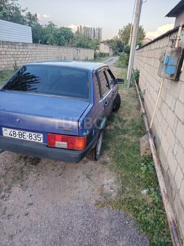 LADA (VAZ) 21099-5