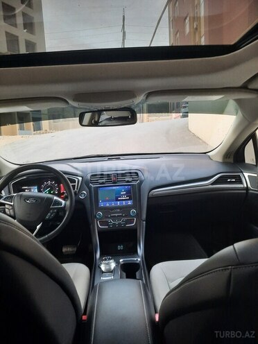 Ford Fusion (North America)-8