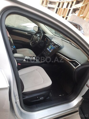 Ford Fusion (North America)-9