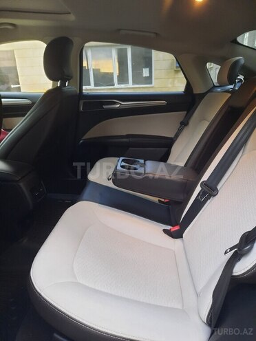 Ford Fusion (North America)-11