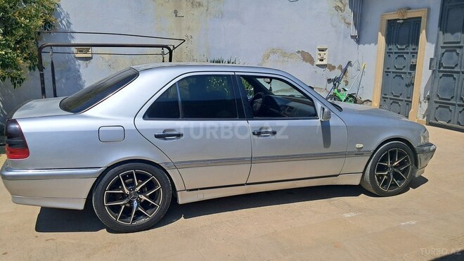 Mercedes C 220-4