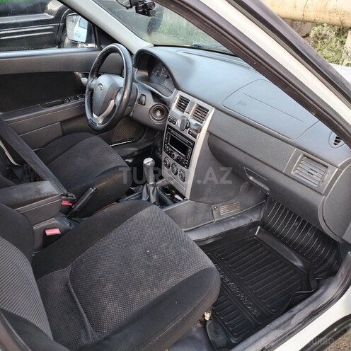 LADA (VAZ) Priora-15