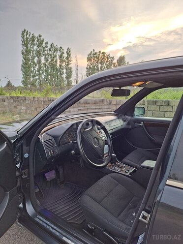 Mercedes C 220-16