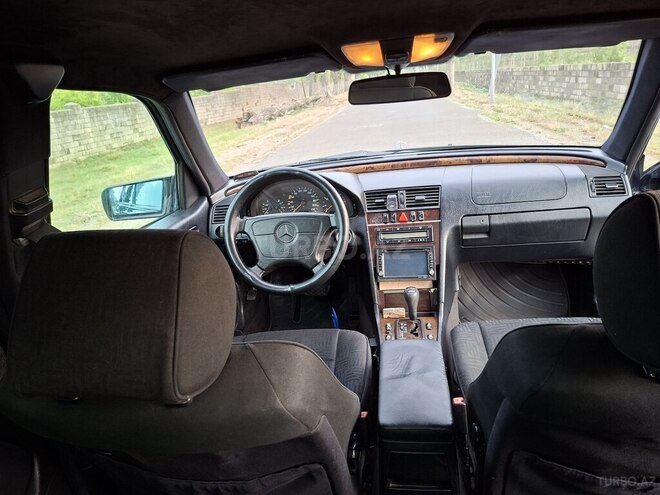 Mercedes C 220-18