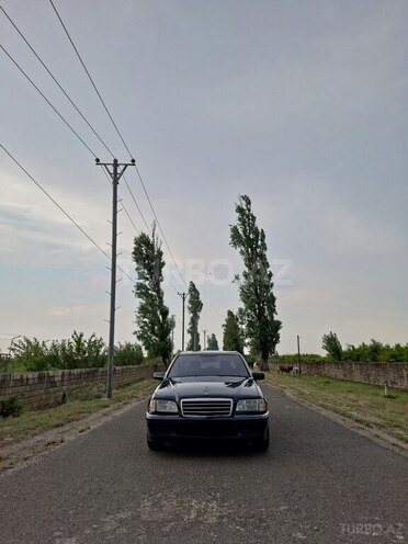 Mercedes C 220-2