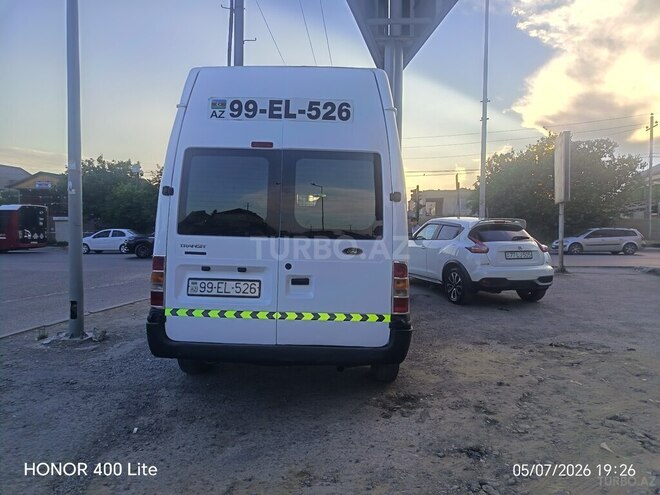 Ford Transit-2