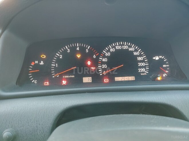 Toyota Corolla-4