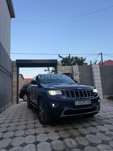 Jeep Grand Cherokee-3