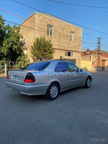 Mercedes C 220-7