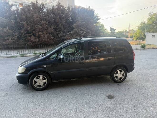 Opel Zafira-3