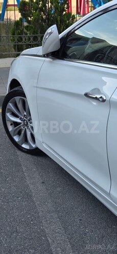Hyundai Sonata-8