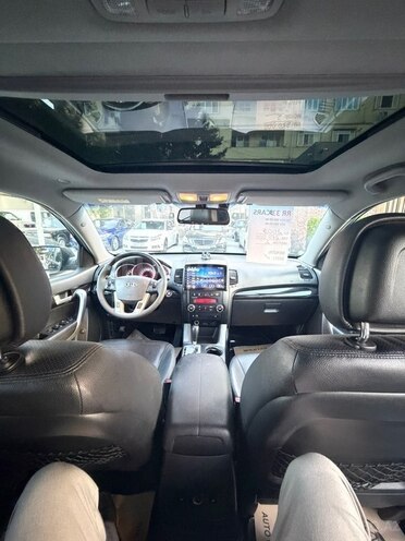 Kia Sorento-3