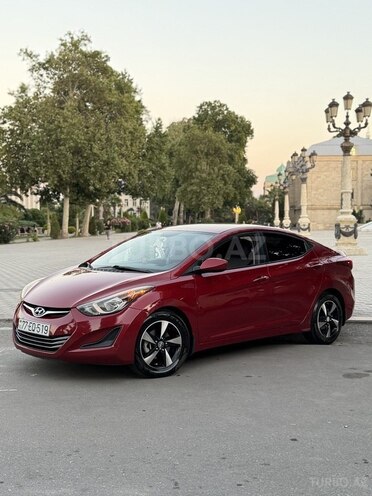 Hyundai Elantra-1