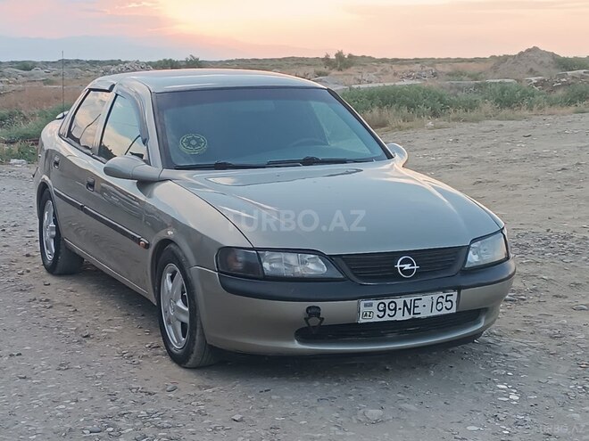 Opel Vectra-5