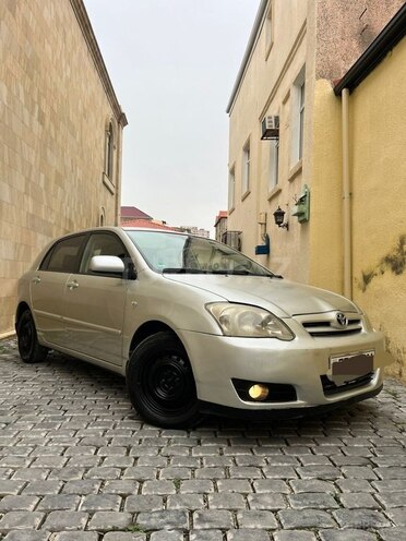 Toyota Corolla-5