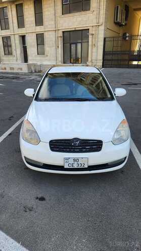 Hyundai Accent-1