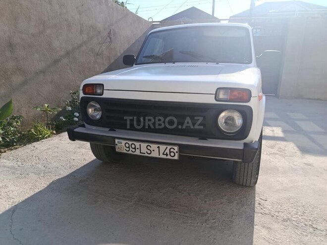 LADA (VAZ) Niva-3