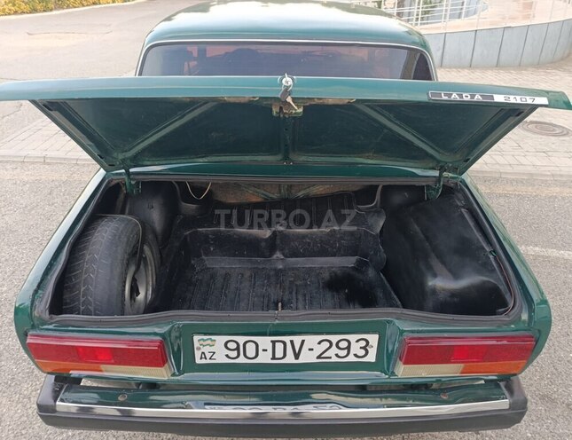 LADA (VAZ) 2107-16