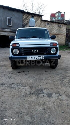 LADA (VAZ) Niva-8
